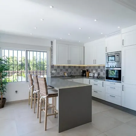 Sandra Luxury Apartment