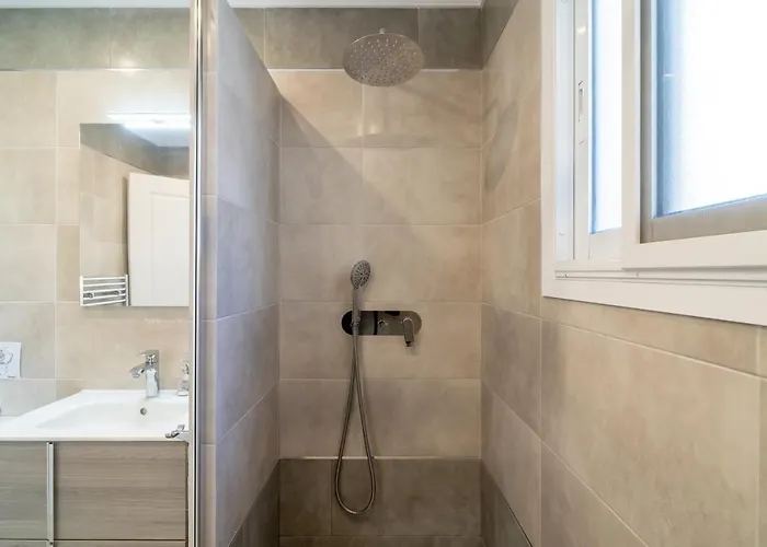 Sandra Luxury Apartment