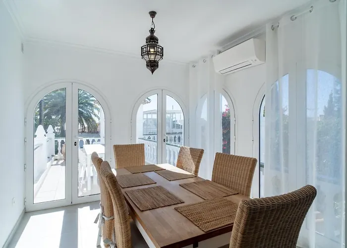 Sandra Luxury Apartment *